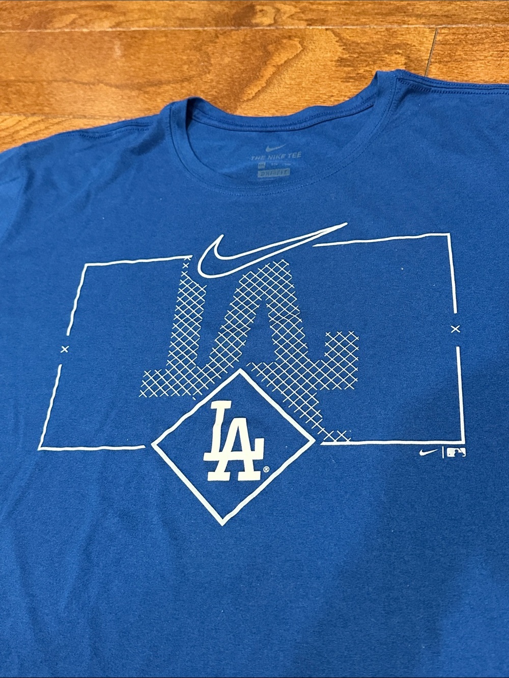 Nike Blue Los Angeles Dodgers diamond view legends T-shirt - Picture 2 of 4